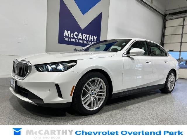 2025 BMW 5 Series 530i xDrive