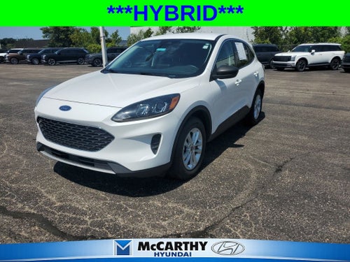 2022 Ford Escape Hybrid SE