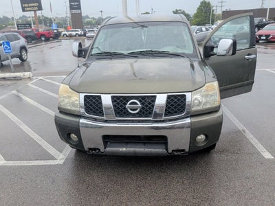 2004 Nissan Titan LE