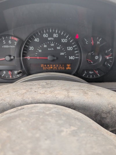 2004 Nissan Titan LE