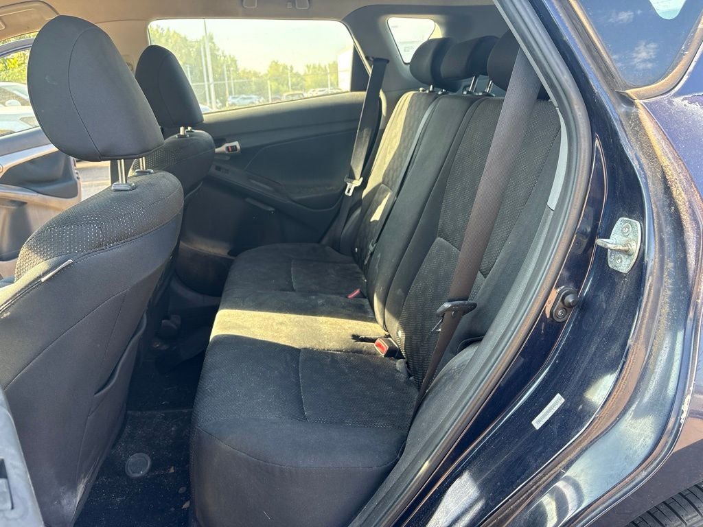 2009 Pontiac Vibe Base