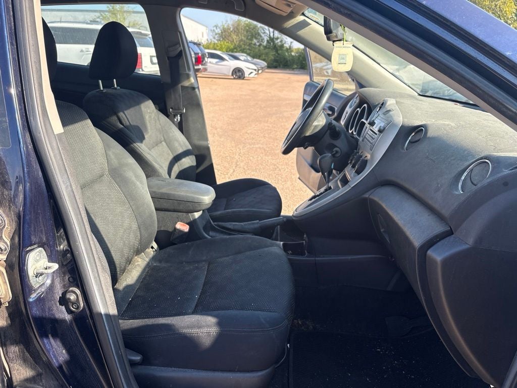 2009 Pontiac Vibe Base