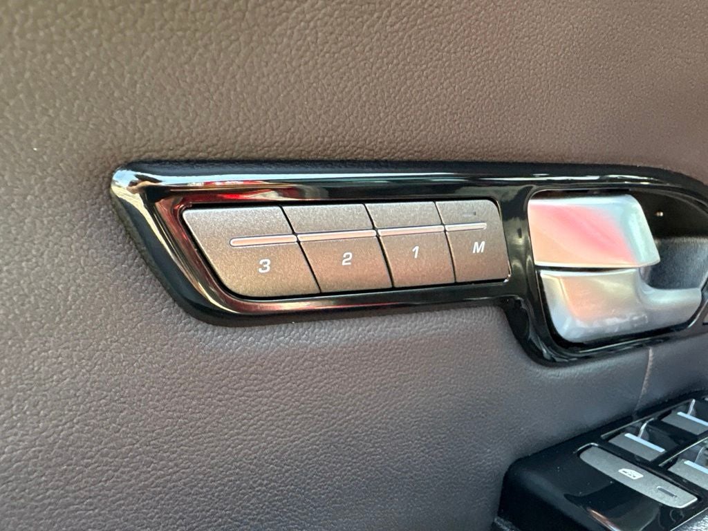 2019 Land Rover Range Rover Evoque SE Premium PREMIUM