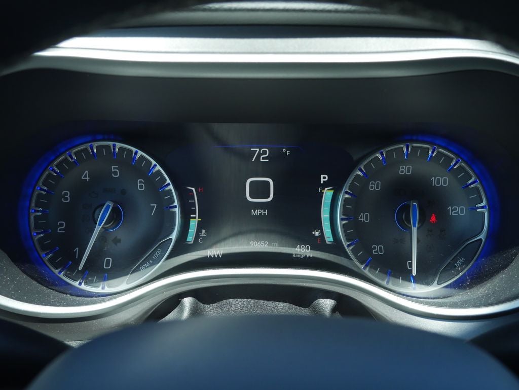 2023 Chrysler Pacifica Touring L