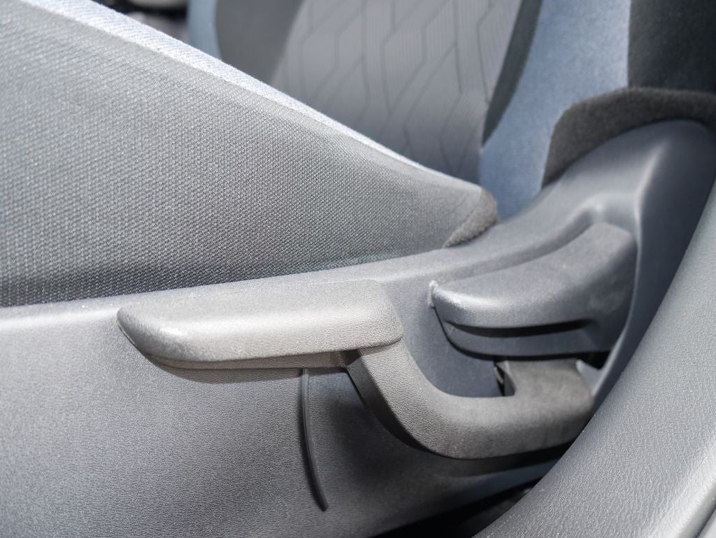 2023 Nissan Versa 1.6 SV