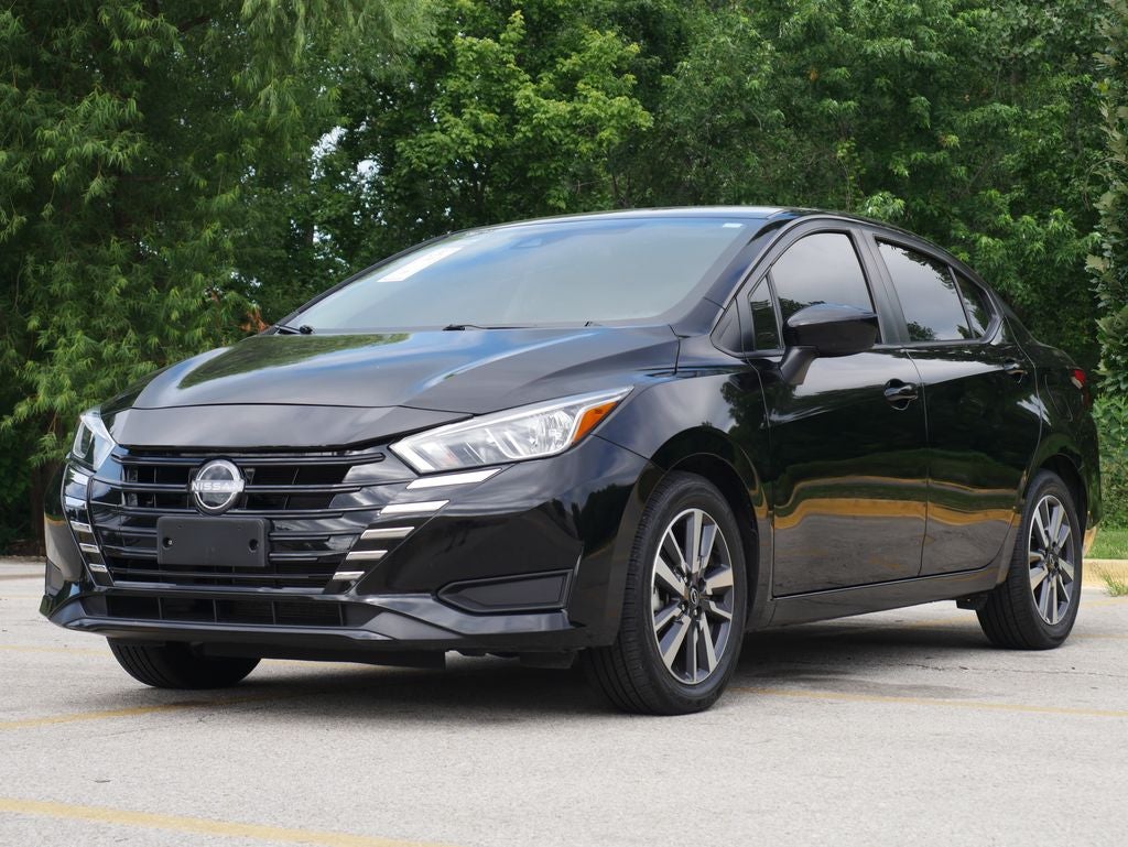 2023 Nissan Versa 1.6 SV