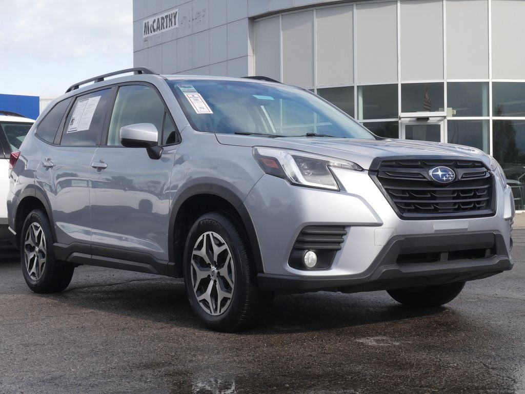 2022 Subaru Forester Premium