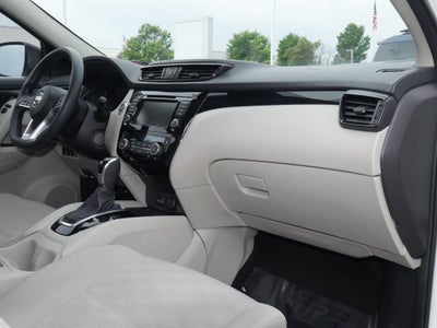 2020 Nissan Rogue Sport SV