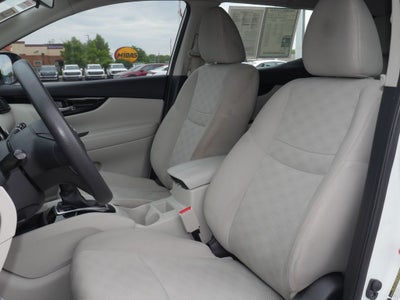 2020 Nissan Rogue Sport SV