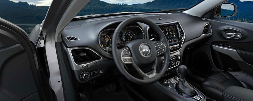 2019-Jeep-Cherokee-Interior-Driver-View.jpg